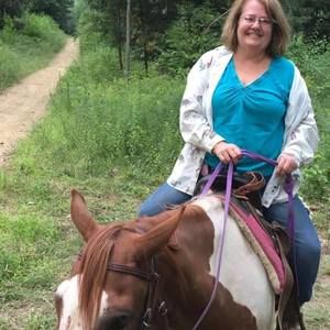 Meet your Posher, Denise